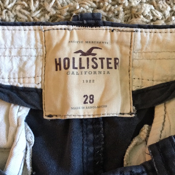Hollister cargo shorts - Picture 3 of 4